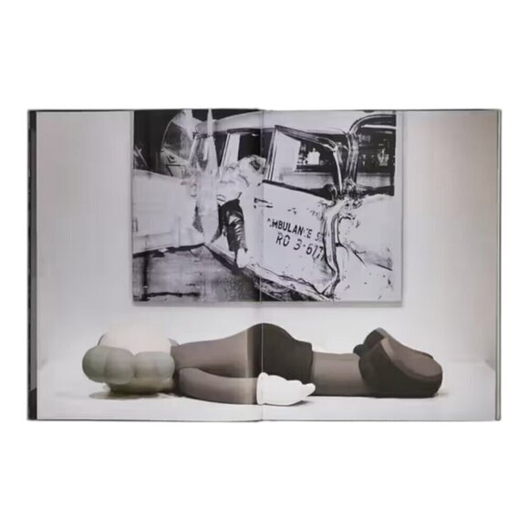 KAWS + WARHOL x UNIQLO UT Collection Hardcover Art Book & Shoulder Tote Bag 2024 - Picture 4 of 11